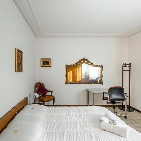 Matilde House Near The Station! Mestre