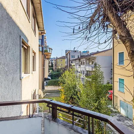 Guesthost - Matilde House Near The Station! شقة *