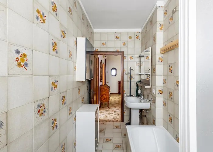 Guesthost - Matilde House Near The Station! 메스트레