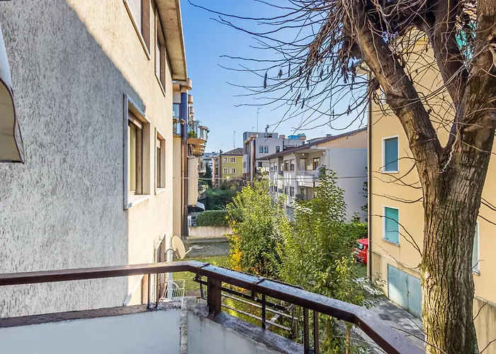 Guesthost - Matilde House Near The Station! 아파트 *