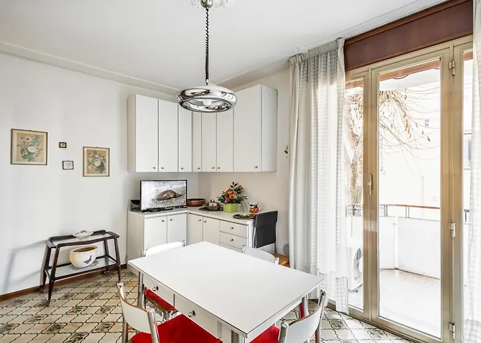 Guesthost - Matilde House Near The Station!