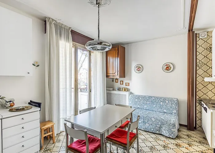 Guesthost - Matilde House Near The Station! 아파트 *